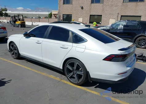 2023 Honda Accord Hybrid Sport из США, поврежденный, VIN 1HGCY2F58PA044807